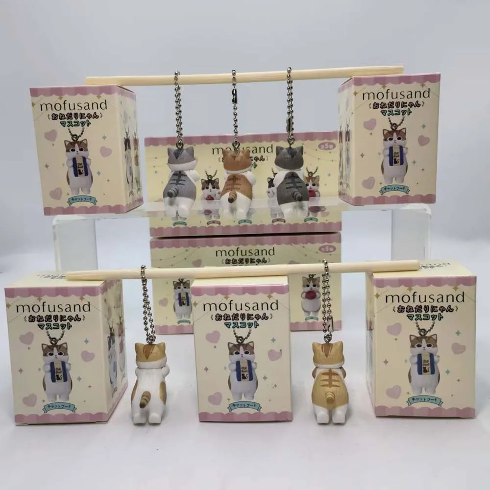 Mofusand Kawaii Cat Keychain B - огляд і ціна Action Figure Stand